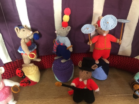Woolly Circus - Performing Arts Events - StageLync