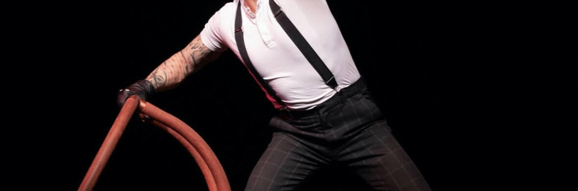 Creme brulee / comedy acrobatics - Performing Arts Acts - StageLync