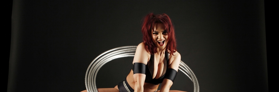 Hulahoop “Toxic” - Performing Arts Acts - StageLync