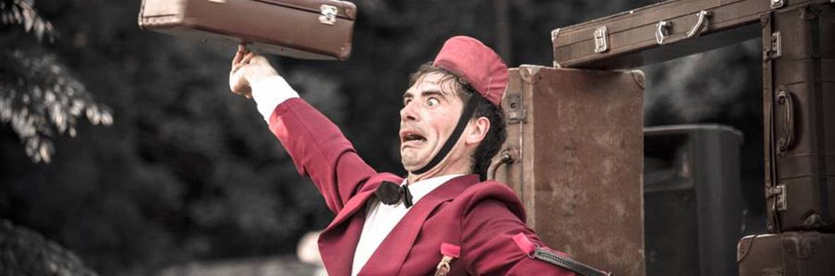 Tutti in Valigia - Everything in a Suitcase - Performing Arts Shows - StageLync