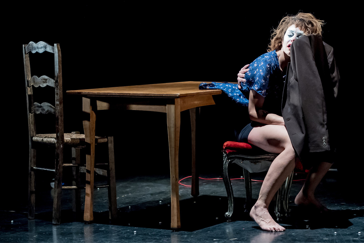 Hier arrive bient&amp;ocirc;t - Performing Arts Events - StageLync