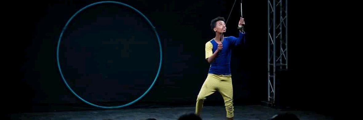 Solo diabolo act - Performing Arts Shows - StageLync