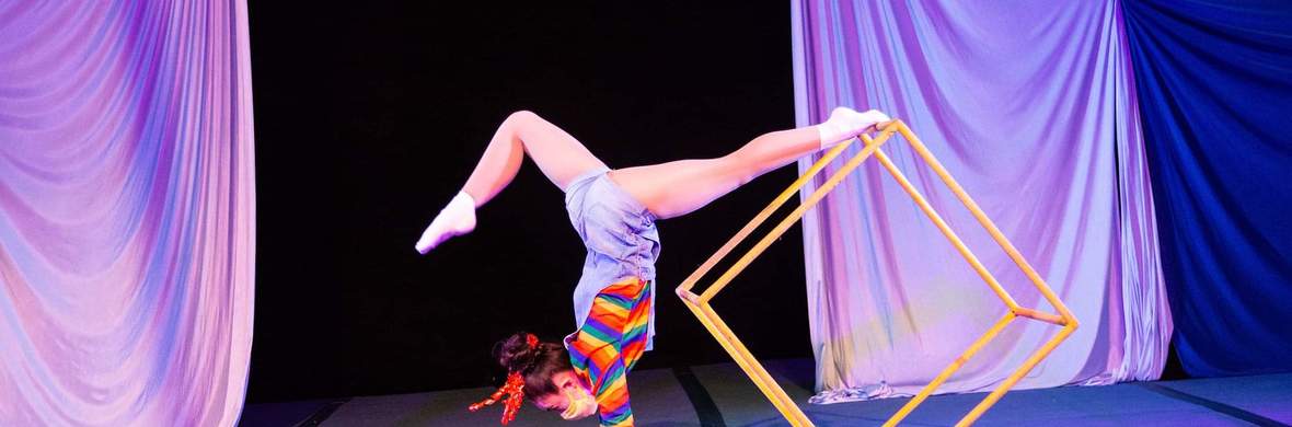 Grounded Cube - Performing Arts Acts - StageLync