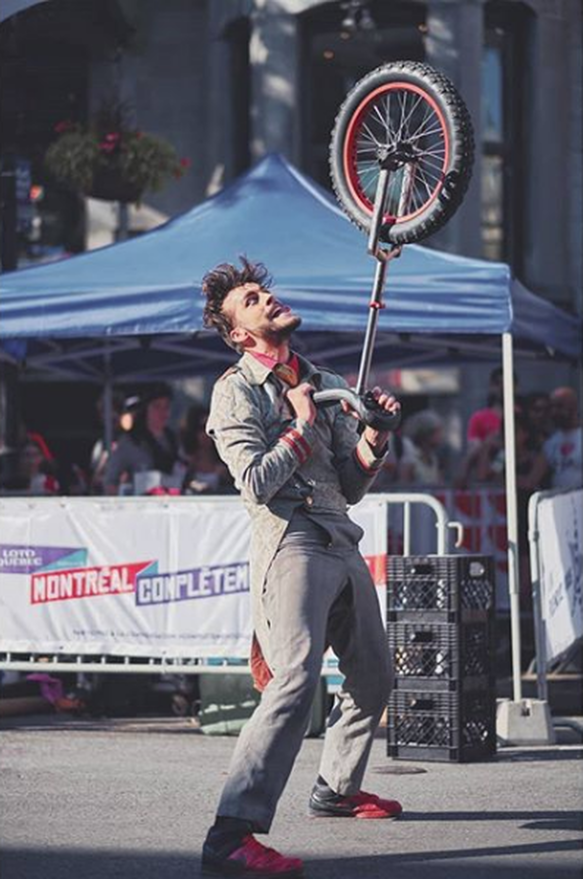 The World'S Most Daring Unicycle Act - d5b3kgg