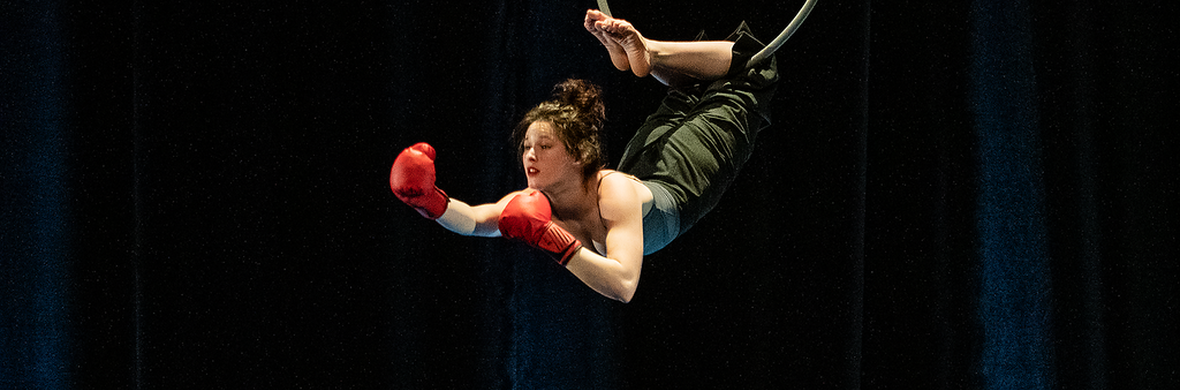 La Boxeuse - Performing Arts Acts - StageLync