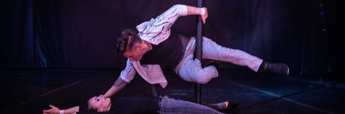 Duo Chinese Pole - Drowning - Performing Arts Acts - StageLync