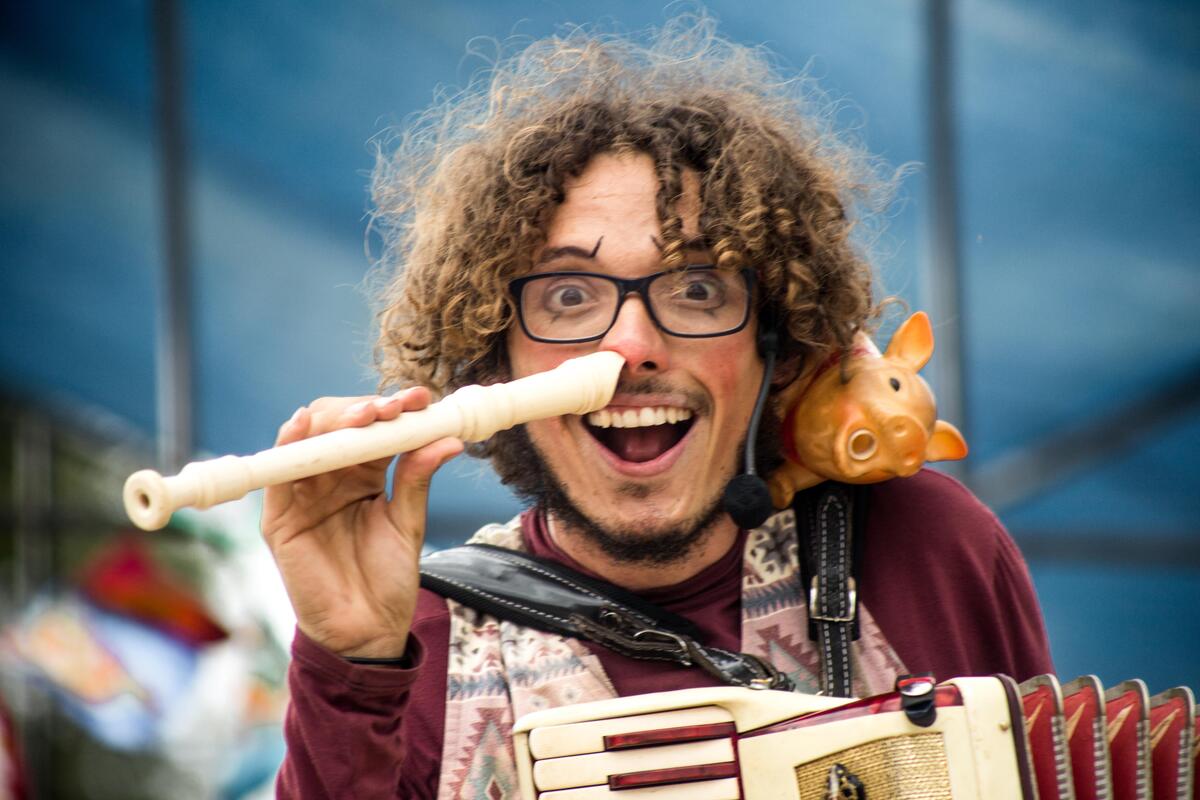 Tupisco Papipaquígrafus and Band