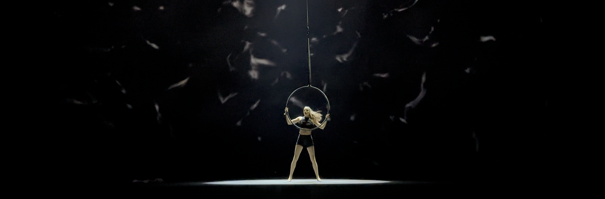 Nevrosa by Meygane Klein (aerial hoop act) - Performing Arts Acts - StageLync