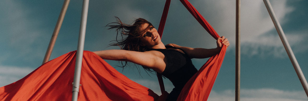 Julia Shuster Aerial Performance - Performing Arts Acts - StageLync