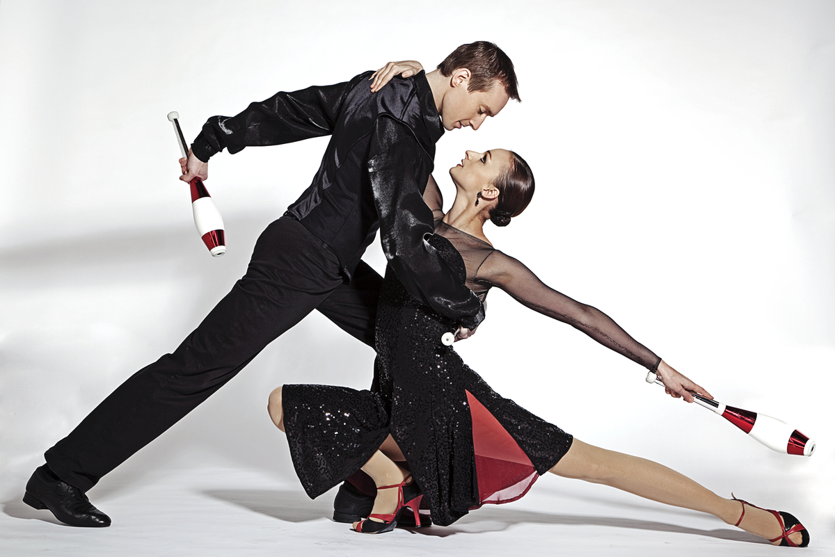 Juggling Tango
