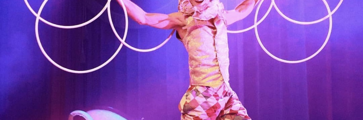 Morphic Hooping - Hoop Manipulation - Hoop Dance - Performing Arts Acts - StageLync