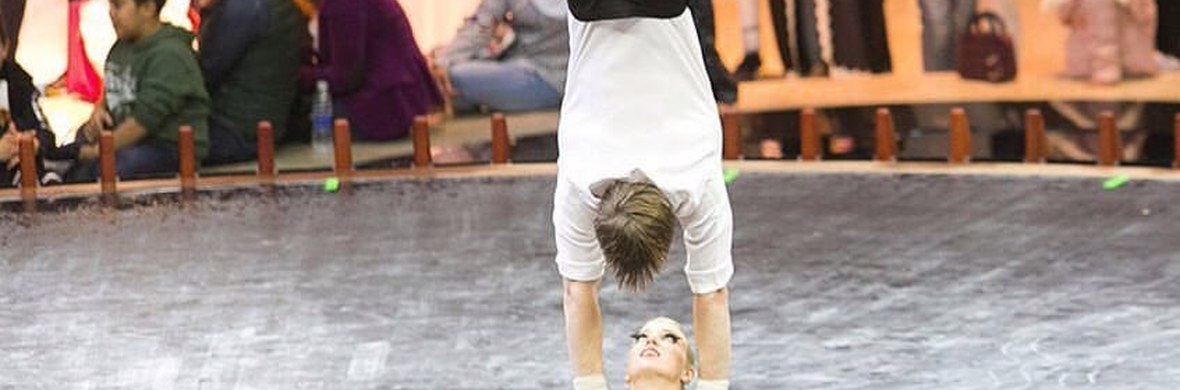 Handstands duo - Performing Arts Acts - StageLync