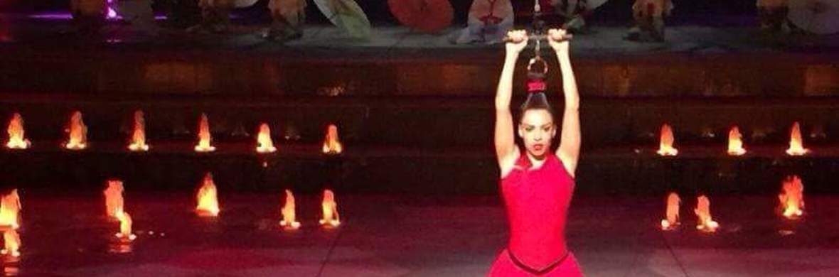Hair hang - Performing Arts Acts - StageLync