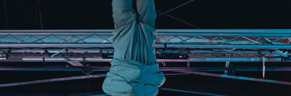 STRAITJACKET ESCAPE  - Performing Arts Acts - StageLync