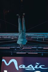 STRAITJACKET ESCAPE - Performing Arts Acts - StageLync