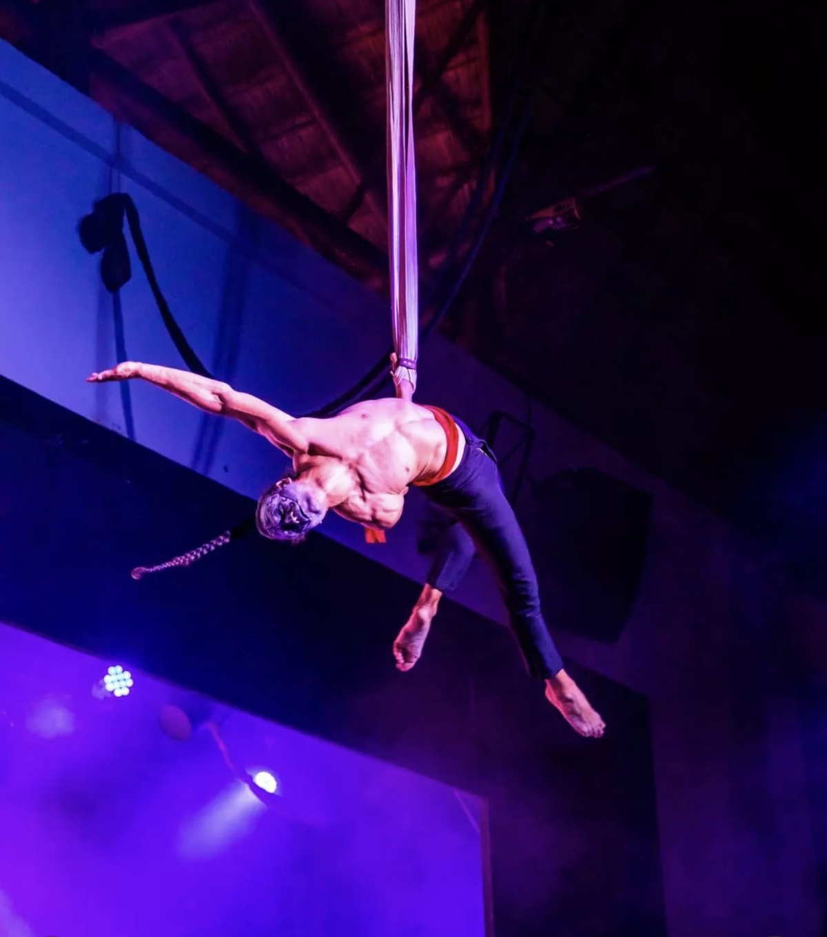 Aerial Straps 