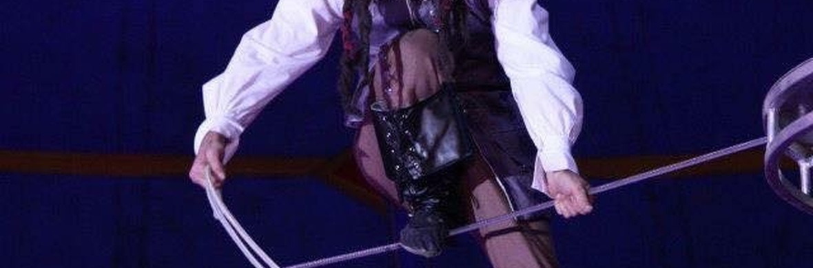 Captain Ash Macaw High Wire. (Jack Sparrow impersonation) - Performing Arts Acts - StageLync