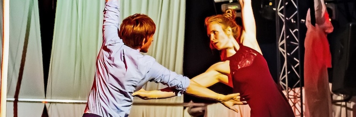 Duo Trapeze - Performing Arts Acts - StageLync