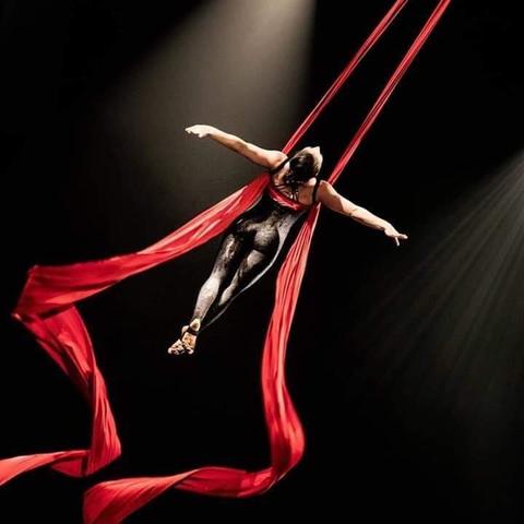 Laura Pedley - Individual - France, United Kingdom - StageLync