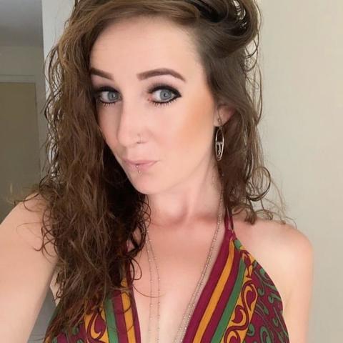 Emily  Young  - Individual - United Kingdom - StageLync