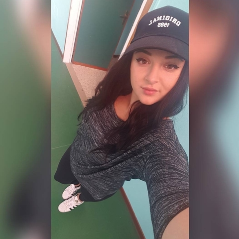 Nicole Niemen - Individual - Italy - StageLync