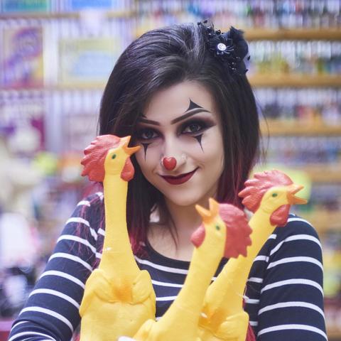 Cherrie Bombshell - Individual - United States - StageLync
