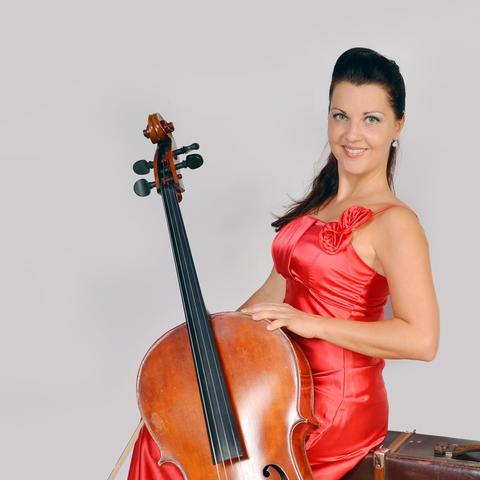 Julieta Minkova - Individual - Bulgaria - StageLync