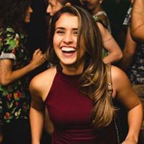 Laura Tostes - Individual - Brazil - StageLync