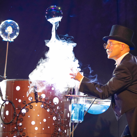 Greg Brinchault Bubbleshow - Individual - France - StageLync