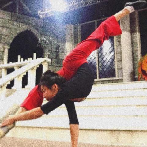 uyanga ganhuu - Individual - South Korea - StageLync