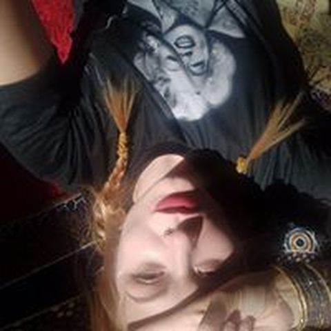 Linda LàVia - Individual - Finland - StageLync
