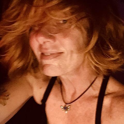 Elizabeth  Miller  - Individual - United States - StageLync