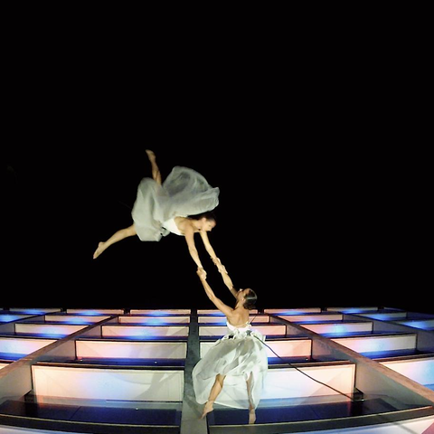 Vertical Waves Project - Company - Italy - StageLync
