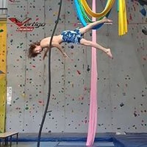 Andres Astudillo - Individual - Ecuador - StageLync