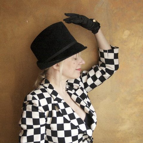Suzi Winson - Individual - United States - StageLync