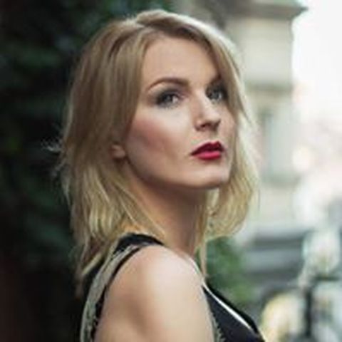 Dolores Veres - Individual - Hungary - StageLync