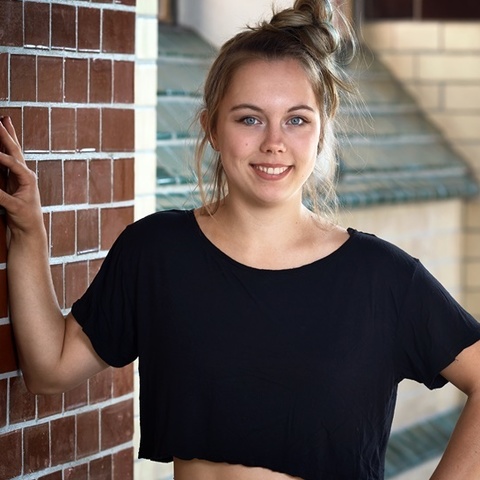 Anne Julia Neumann - Individual - Germany - StageLync