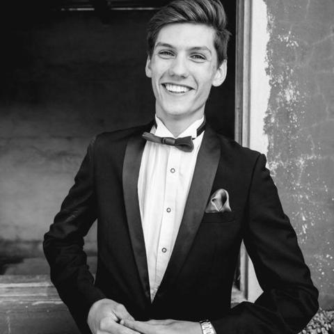 Dian Kotze - Individual - South Africa - StageLync