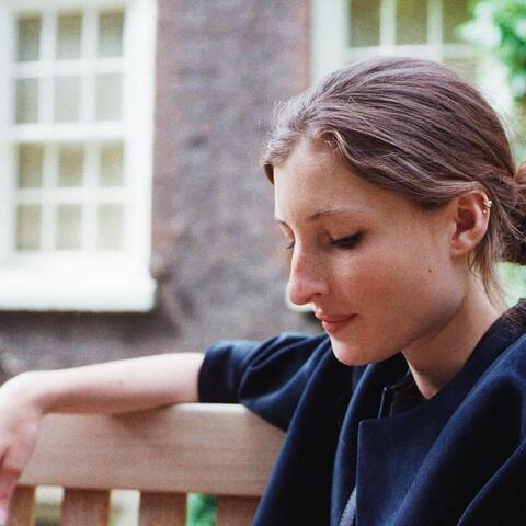 Marine Bourguignon - Individual - Belgium - StageLync