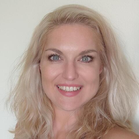 Elissa Kagianni - Individual - Greece - StageLync