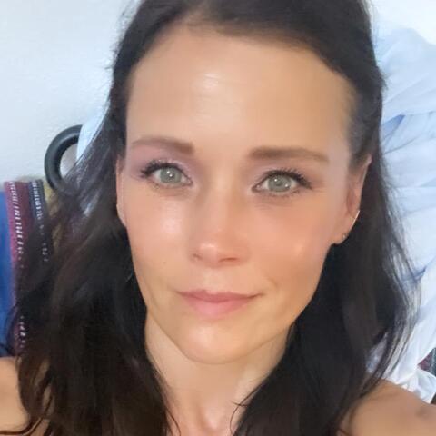 Sacha  Senisch  - Individual - United States - StageLync