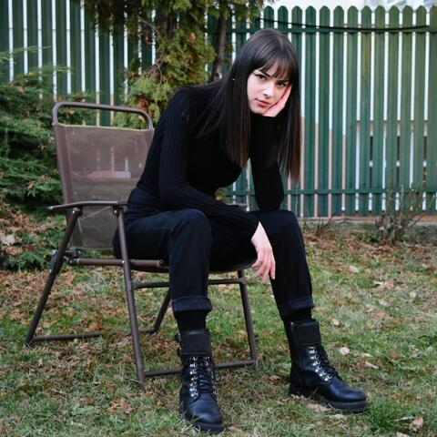 Nicoleta Dragomirescu - Individual - Romania - StageLync