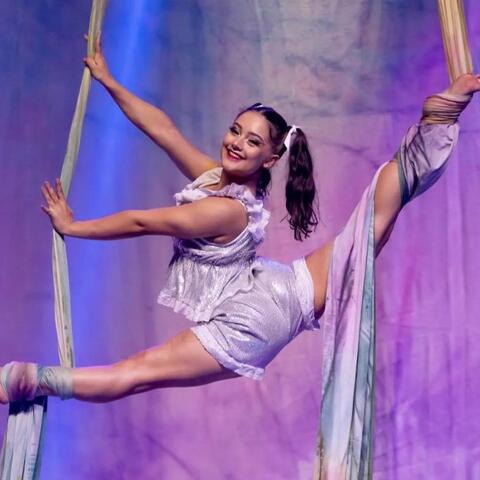 Ana Catarine  da Cunha Massirer  - Individual - Brazil - StageLync