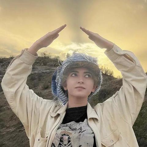 Kosar Merikh bayat - Individual - Iran - StageLync