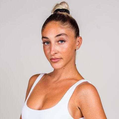 Danae Pasteels - Individual - Belgium, Switzerland - StageLync