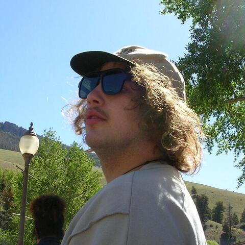 Maxwell Joos - Individual - United States - StageLync