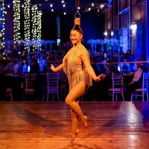 Renata Flores - Individual - Chile - StageLync