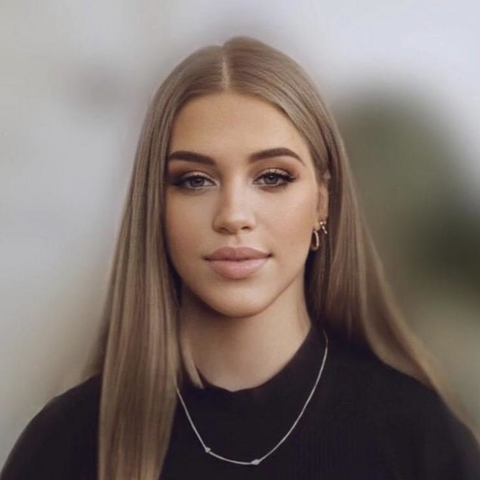 Claudia de Faye - Individual - Australia - StageLync