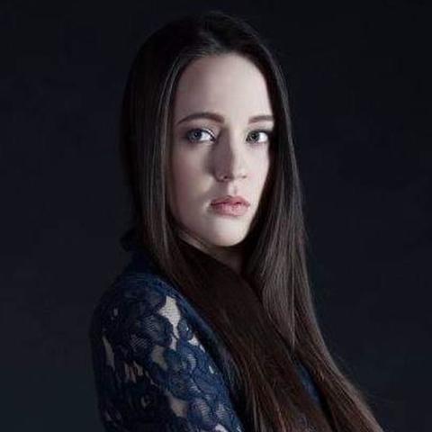 Noémi Siklósy - Individual - Hungary - StageLync