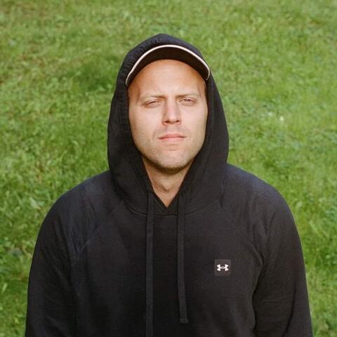 Edgars  Niklasons  - Individual - StageLync